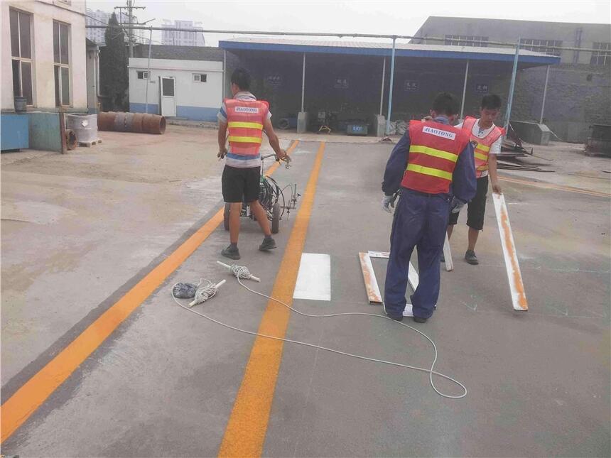 廈門湖里劃線漆,公路標(biāo)線漆